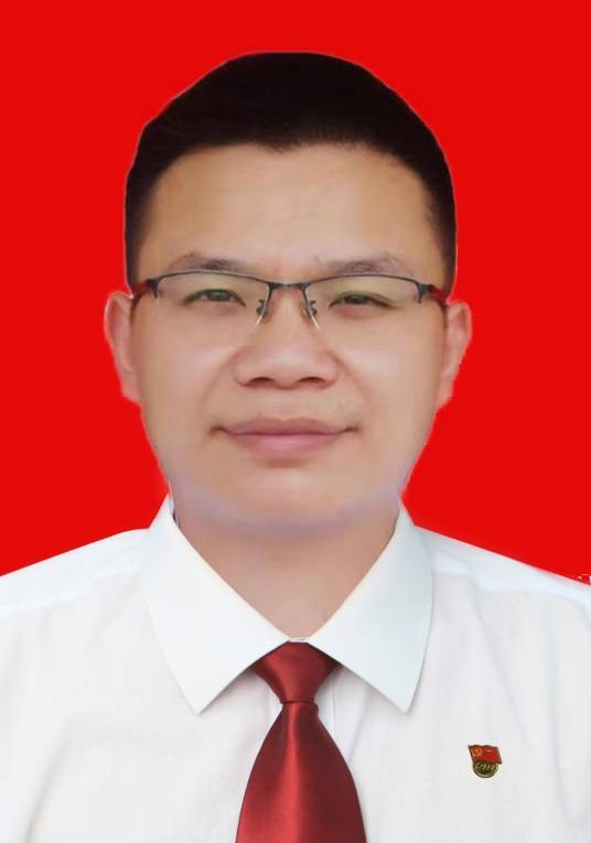 刘松（江西省萍乡市安源区委常委、副区长、安源工业园党工委书记）