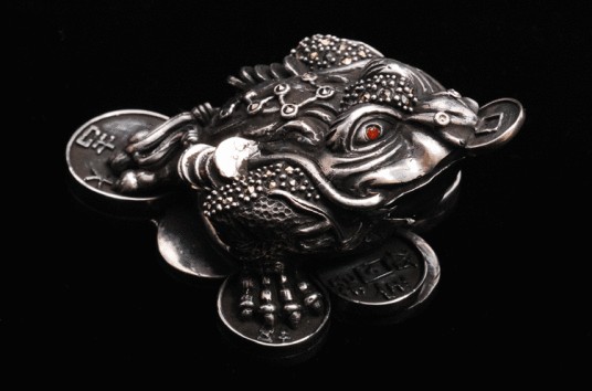 三足金蟾(吉祥之物)