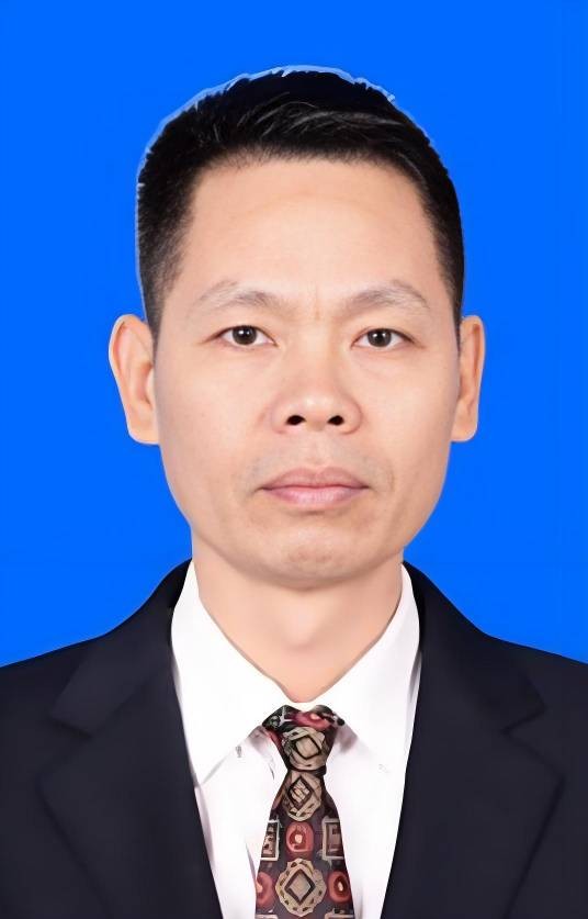 黎兵（广西壮族自治区南宁市良庆区经济贸易和信息化局副局长）