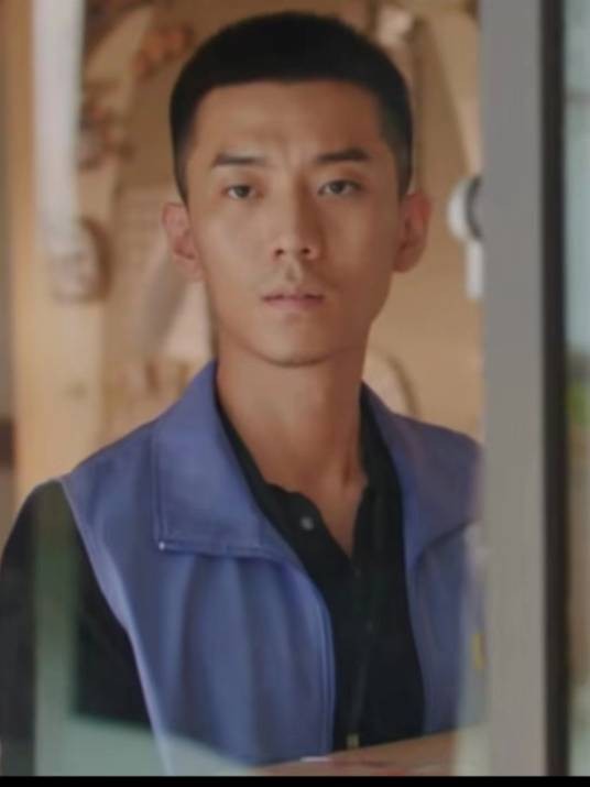 熊非(电视剧《追光者》中的男配角)