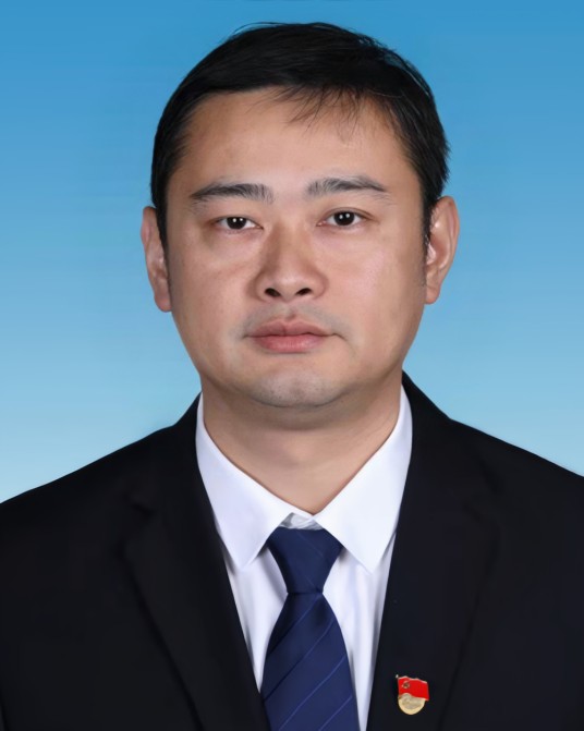 魏海（现任湖北省宜昌市长阳土家族自治县人民政府党组成员、副县长）