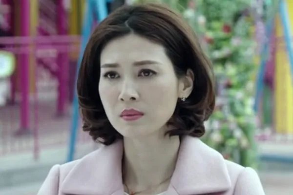 童蕾老公因造假获刑三年，这会给她的演艺事业带来怎样的影响？