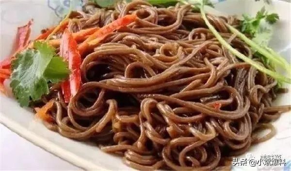 有哪些特色餐馆?