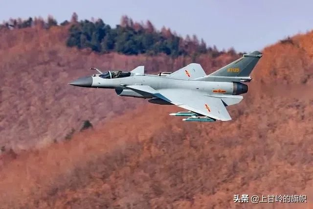 中国空军实力在世界处于什么水平？