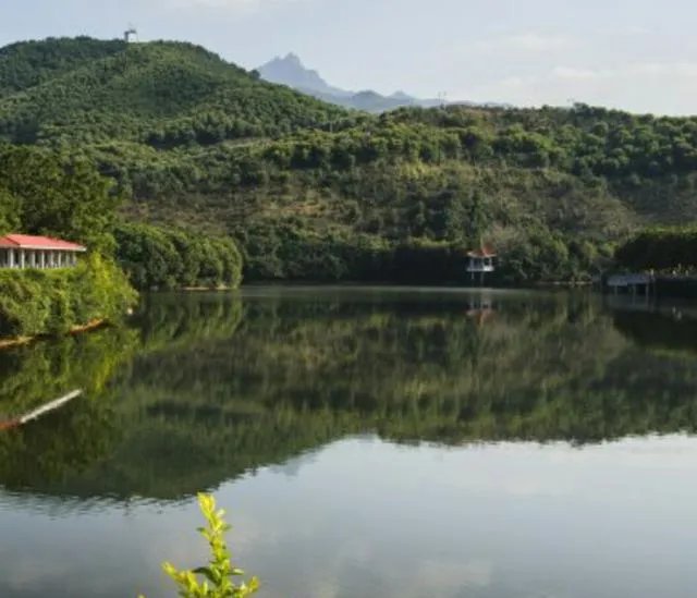 梅州雁鸣湖景色很美吗?