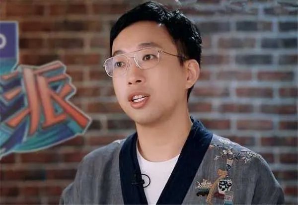 于正:我没有diss谁的意思，此地无银三百两？