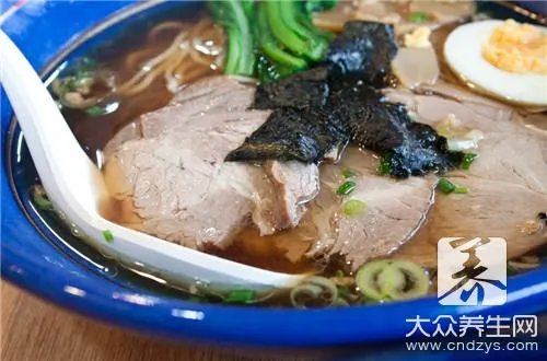 炖老母鸡汤的正宗做法