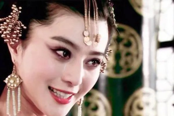 范冰冰养狐仙真的吗 范冰冰本人就出演过妲己