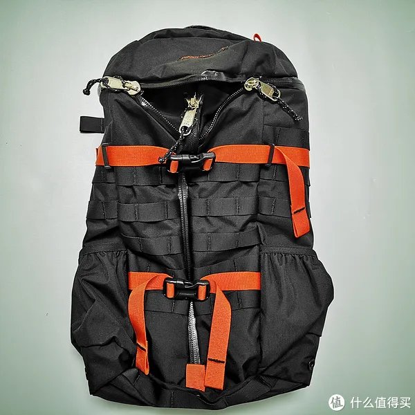 神秘农场2 Day Assault 27L最详细评测来了。与格里高利,小鹰对比。