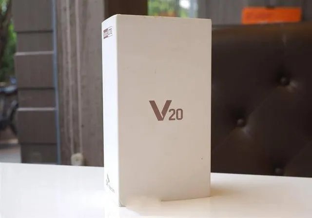 LG V20这款手机怎么样？