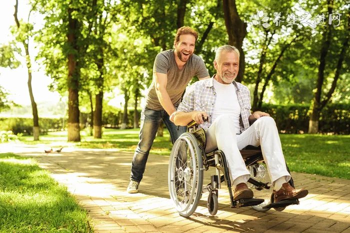 美容知识：解决皮肤衰老？预防很关键