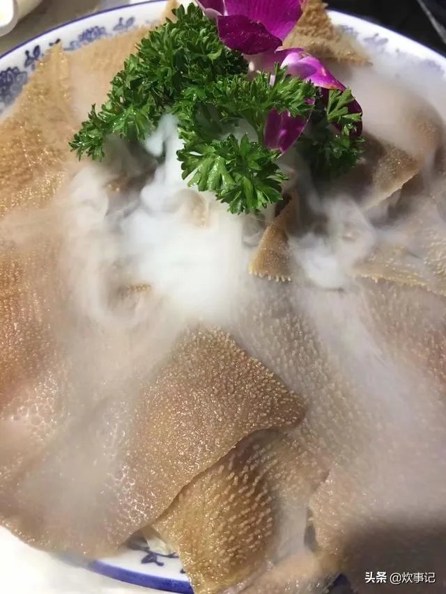 有哪些特色餐馆?