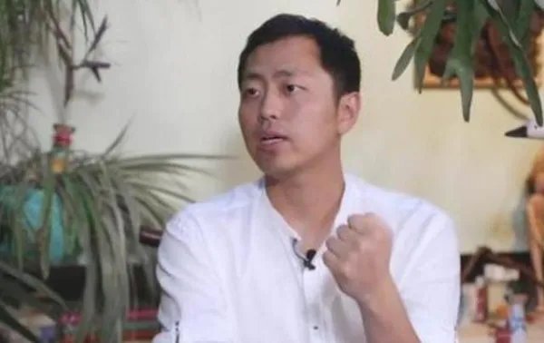 “水哥”王昱珩被警方邀请协助破案,后来怎样了?