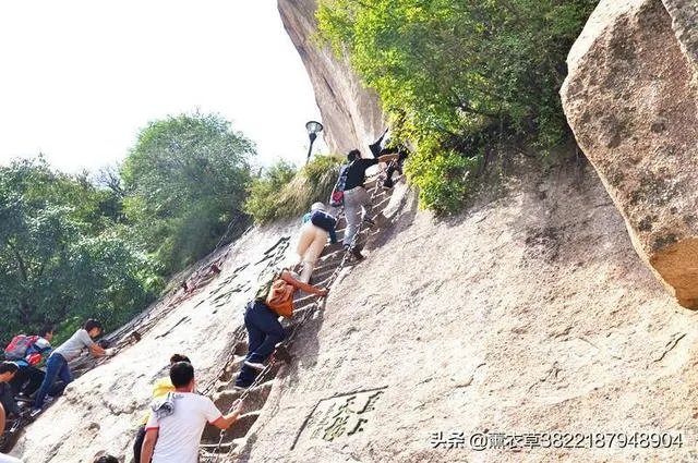 华山为何被称为“奇险天下第一山”?