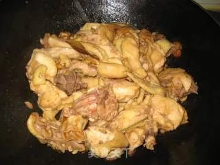 肚包鸡