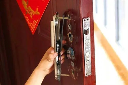 锁怎么撬开