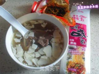 老坛酸菜牛肉面