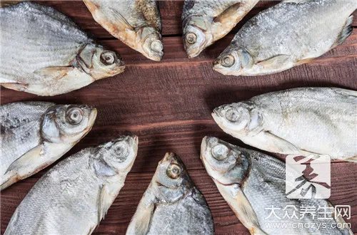 刺鳐与魔鬼鱼的区别是什么?