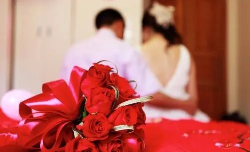 结婚两年是什么婚  结婚两周年怎么过浪漫