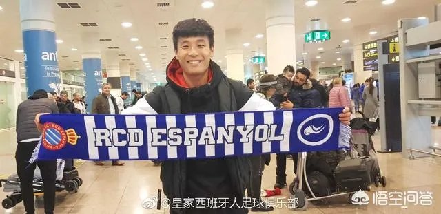 武磊亮相西甲西班牙人,你是否有感动到流泪?