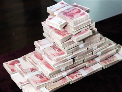 订婚礼金给多少合适 订婚需要准备多少礼金