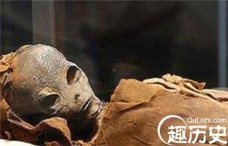 埃及发现外星人木乃伊：外星人早已统治地球