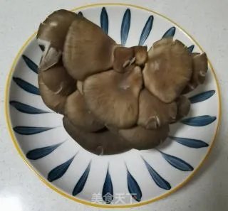 青菜炒蘑菇