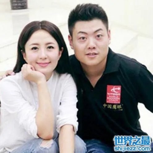 宋林静和杨童舒对比照,你能看出差别算我输