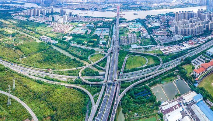 中国的第一条高速公路是一哪条 沪嘉高速公路的意义