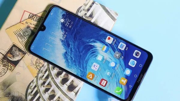 华为8x和8xmax哪个好,有什么区别?