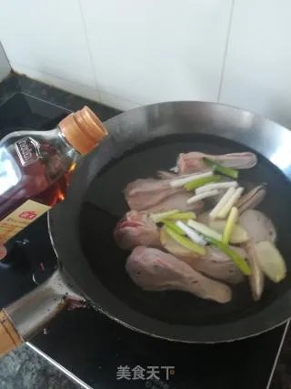 麻辣鸭头