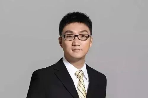 黄峥辞任拼多多董事长,他这么做的理由是什么?