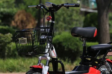绿源电动车车