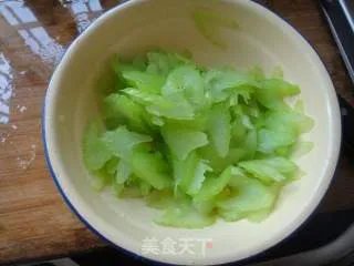 西芹百合