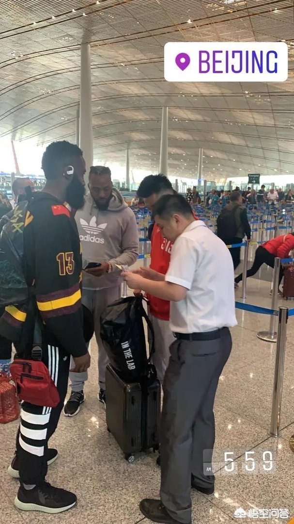 哈登2019中国行随行人员与著名街球大师吴悠发生冲突,你怎么看?