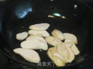 香沙芋烧扁豆
