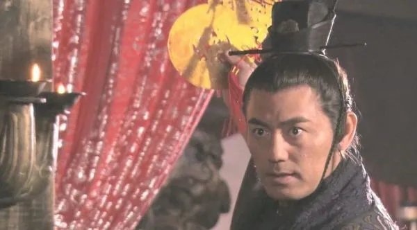 司马干为什么会有恋尸癖,重口味的他到底经历过什么事情?
