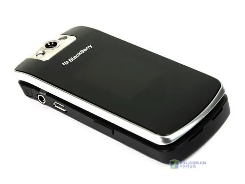 首款翻盖BlackBerry 黑莓8220试用手记