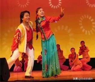 忻州河曲二人台的历史与发展是怎样的?