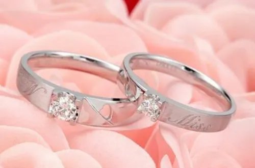 订婚需要戒指吗 订婚戒指一般多少价位