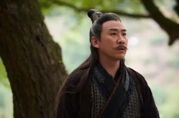 铁砂掌怎么练
