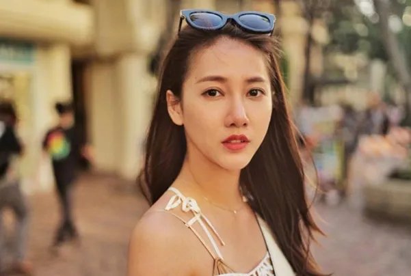 弦子最好听的歌曲top10:《不得不爱》上榜,第二满满回忆