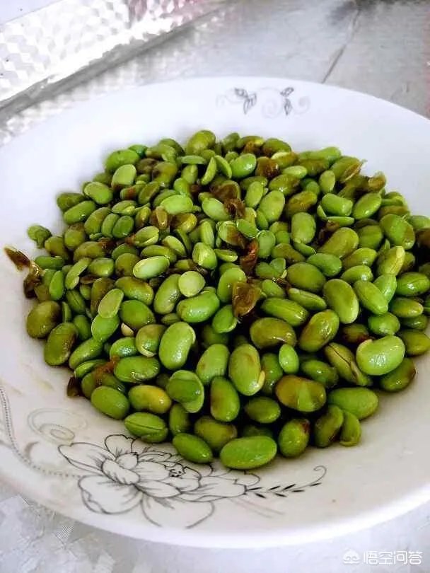 青豆炒肉怎么做好吃,青豆炒肉的家常做法?