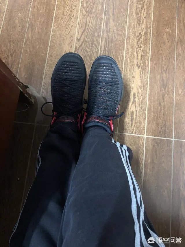 AJ28和AJ33哪个好,有什么建议?