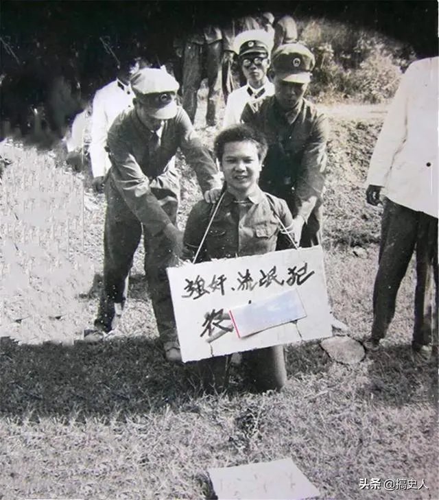 死刑犯被枪毙时,为什么要张开嘴巴?