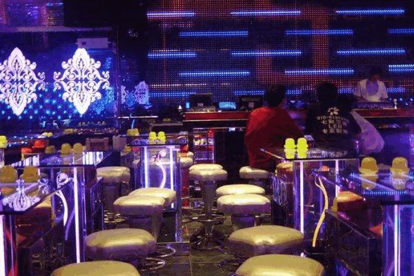 深圳最火的酒吧是哪家?排名怎么样?