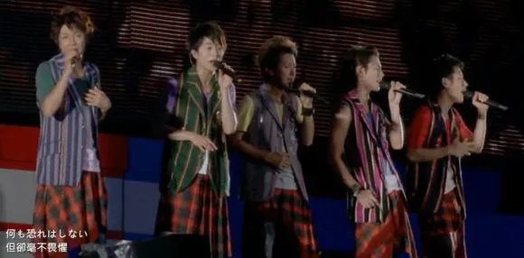 如何评价岚Arashi演唱会的造型师?
