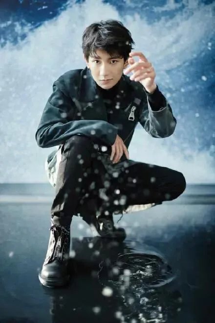 TFBOYS爱出发的视频讲的是什么?
