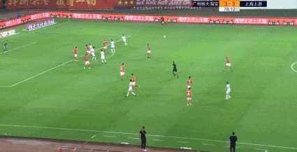 如何看待张成林的乌龙球？