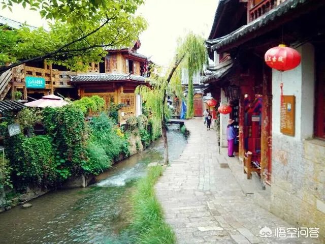 自驾游,你遇到过艳遇吗?哪里的景区才能遇到?